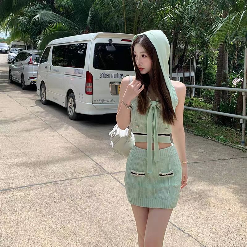 NIMOWANG天使在人间纯欲学院挂脖针织女夏季两件套