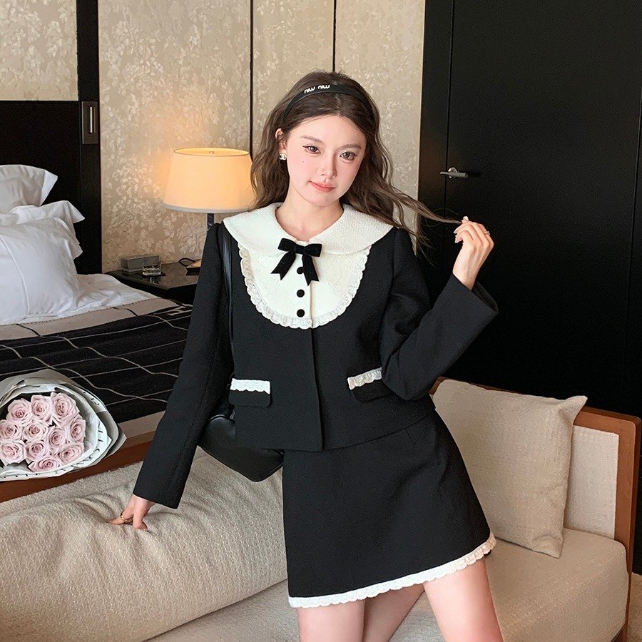 杨小卷 法式富家千金小香风套装裙女秋黑色miu系娃娃领高级感外套