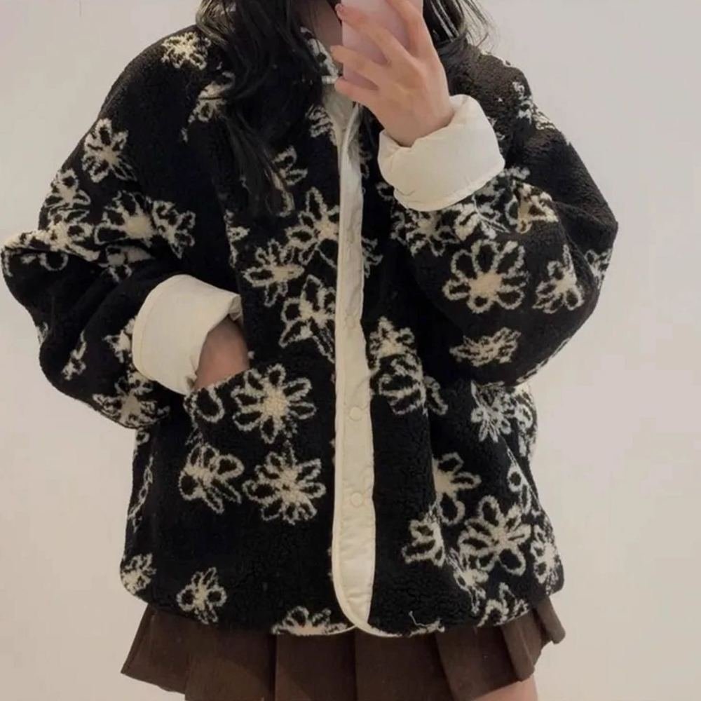 秋冬新款韩版羊羔毛外套俏皮花朵印花 两面穿毛毛长袖外套女